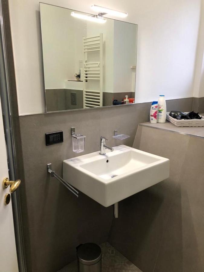 Bari For You - Guest House A 300Mt. Dal Mare Εξωτερικό φωτογραφία